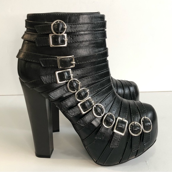 Woman’s black buckle platform zip up ankle boots size 6 - Picture 10 of 13